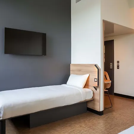 Paris Porte D'orléans 3* Montrouge