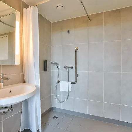 Ξενοδοχείο Paris Porte D'orleans 3*