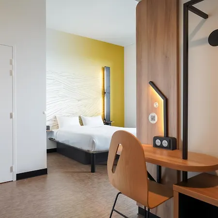 Paris Porte D'orleans 3* Montrouge