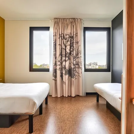 Paris Porte D'orleans فندق موروج
