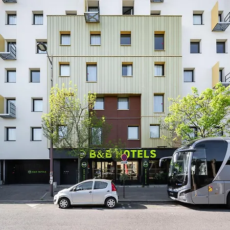 Paris Porte D'orleans Hotel