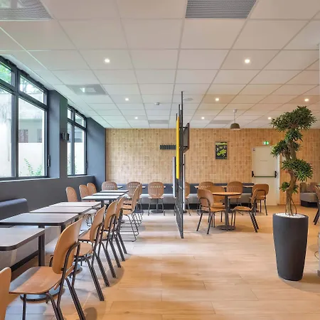 Paris Porte D'orleans Hotel 3*