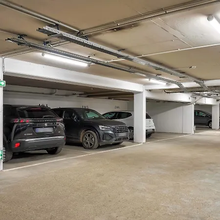 Paris Porte D'orleans فندق موروج
