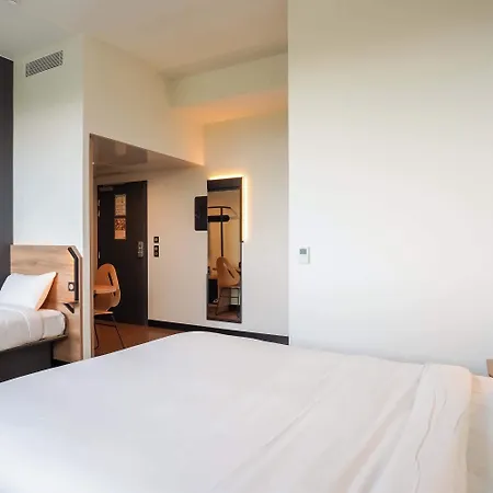 Paris Porte D'orleans Hotel 3*