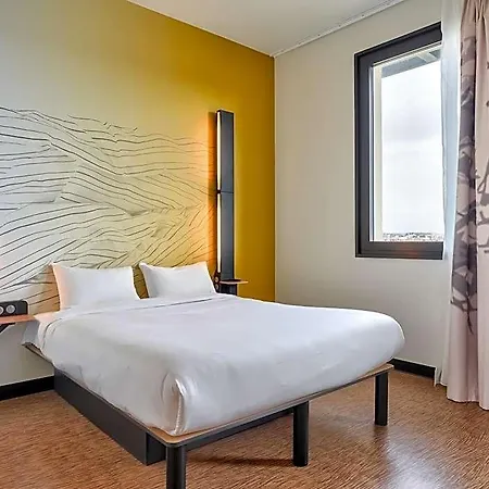 Hotel Paris Porte D'orleans 3*